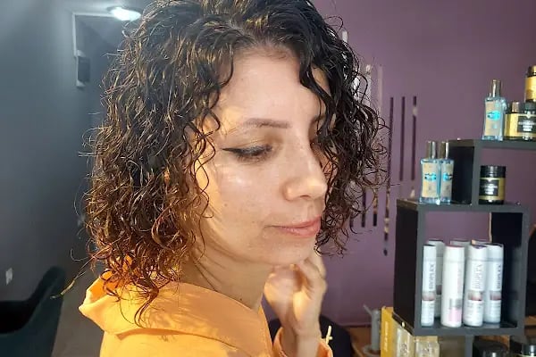döşemealtı sd kuaför ve güzelliksalonu - Resim 16