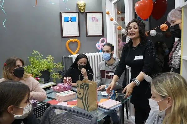 DialogIST Dil Okulu Dil Kursu Yabancı Dil İngilizce Ve İspanyolca Kurs Turkish Lesson - Resim 7