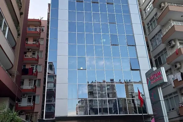 Prof. Dr. İrfan AYAN, Ortopedi Travmatoloji &amp; El Cerrahisi - Resim 2