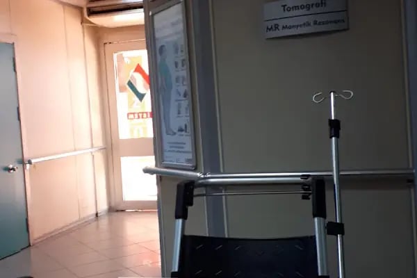 Prof. Dr. İrfan AYAN, Ortopedi Travmatoloji &amp; El Cerrahisi - Resim 13