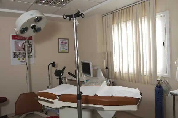 Prof. Dr. İrfan AYAN, Ortopedi Travmatoloji &amp; El Cerrahisi - Resim 4