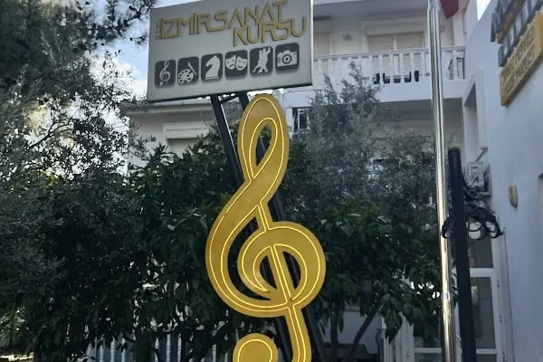MEB Özel İzmir Sanat Kursu - Resim 5