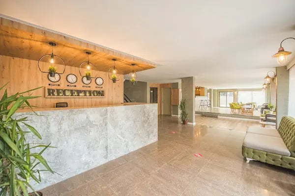 The Royal City Hotel - Resim 9