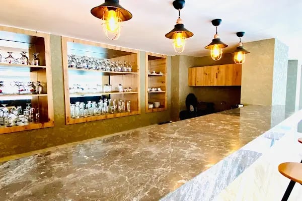 The Royal City Hotel - Resim 10