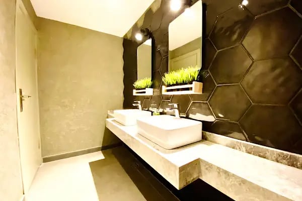 The Royal City Hotel - Resim 4
