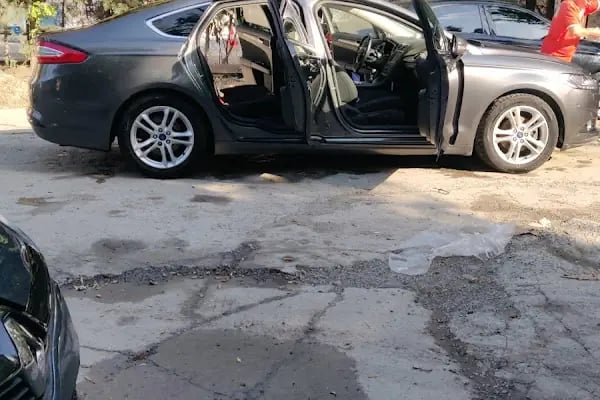 Ay Oto Yıkama Kuaför ve Otopark - Resim 11