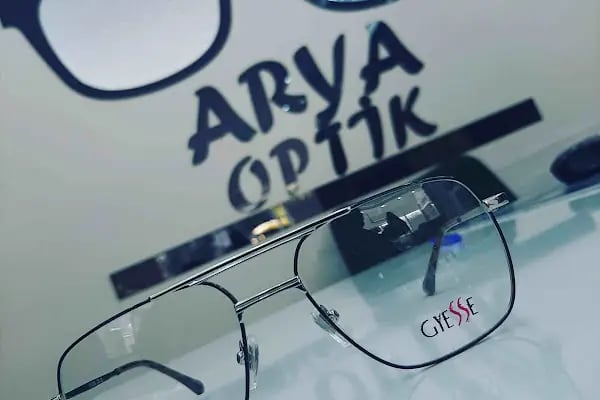Arya Optik Karataş - Resim 9
