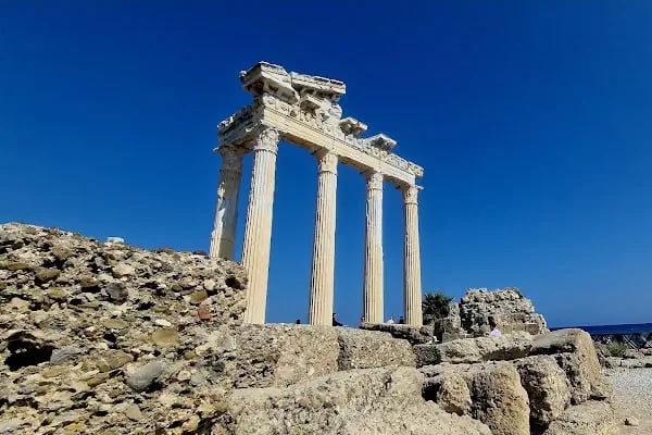 Apollon Tapınağı - Resim 11