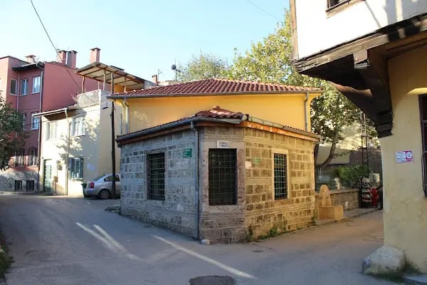 Güranlı Türbesi - Resim 18
