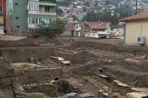 Güranlı Türbesi - Resim 4