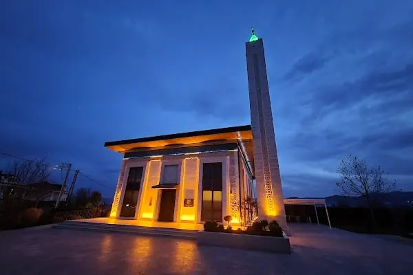 İpekyolu Cami - Resim 5