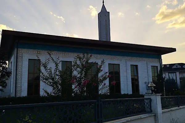 İpekyolu Cami - Resim 19