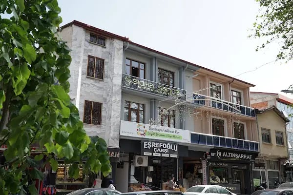 SIDIKA SANDAL KUAFÖR VE GÜZELLİK SALONU - Resim 3