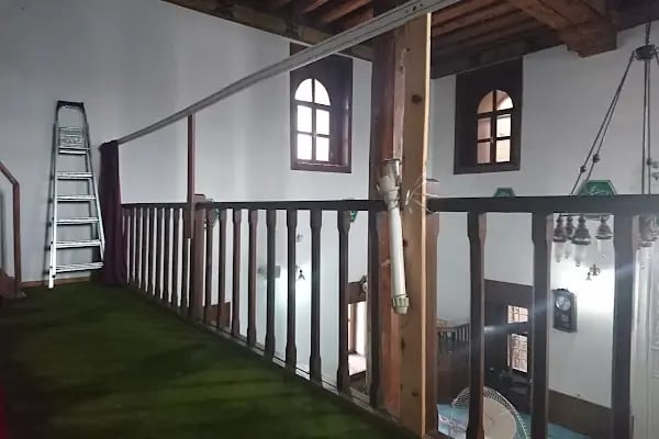 Karanlık Sabuni Cami - Resim 14