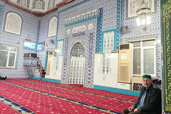 Yeşilkaya Cami - Resim 3