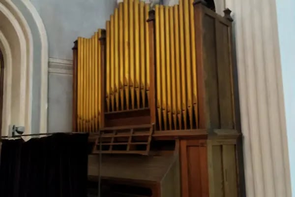 St. Mary Magdalene Anglican Church - Resim 10
