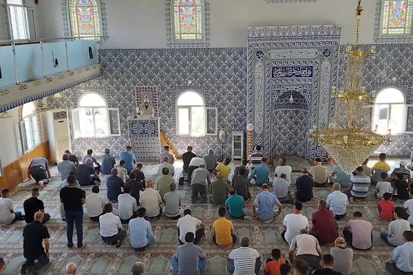 İbni Sina Cami - Resim 19