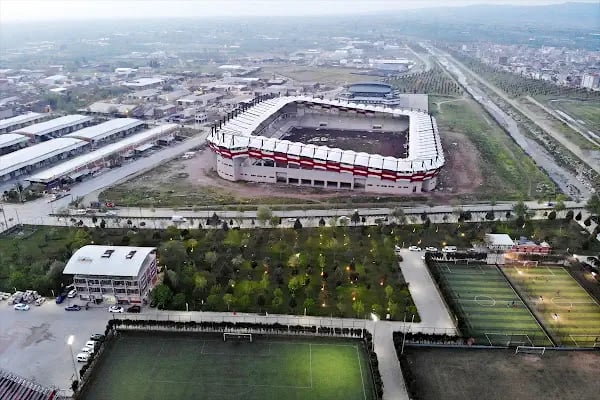Turgutlu Stadyumu - Resim 2