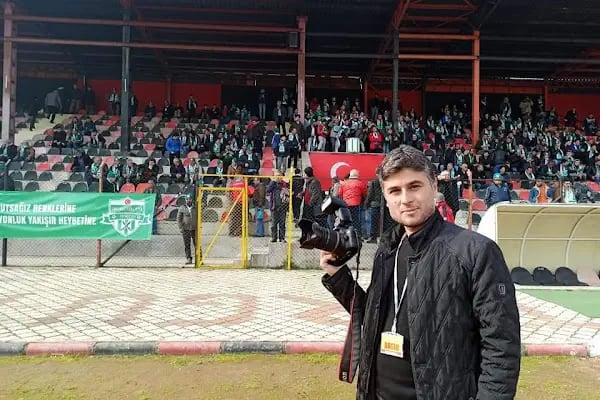 Turgutlu Stadyumu - Resim 9