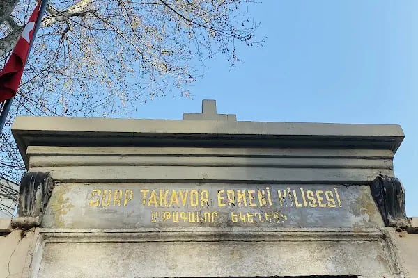 Surp Takavor Ermeni Kilisesi - Resim 5