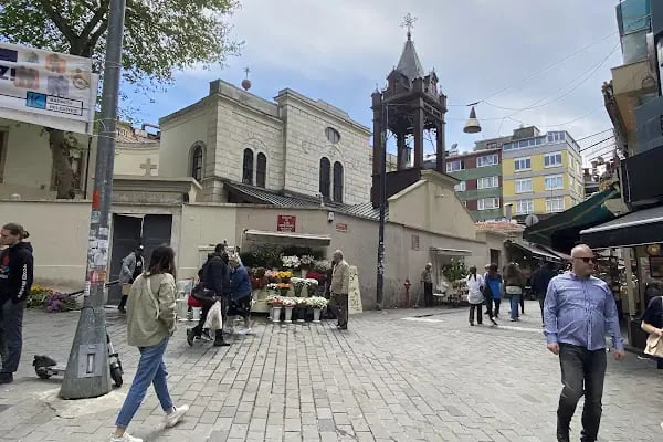 Surp Takavor Ermeni Kilisesi - Resim 8