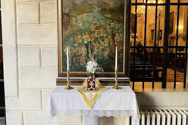 Surp Takavor Ermeni Kilisesi - Resim 14