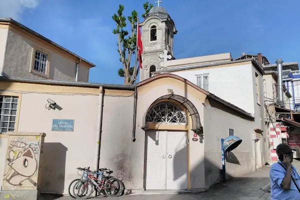 Surp Takavor Ermeni Kilisesi - Resim 20