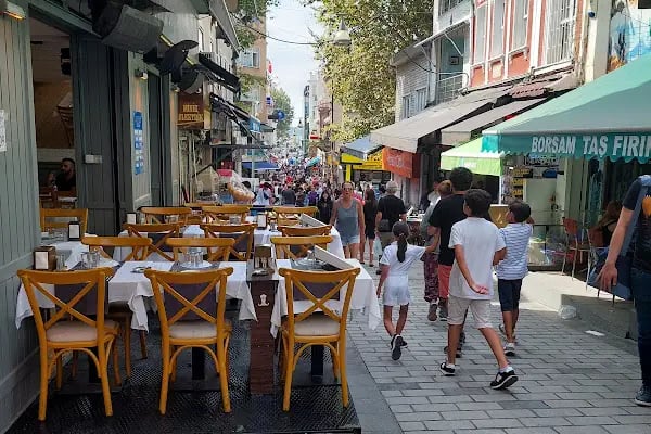 Surp Takavor Ermeni Kilisesi - Resim 11