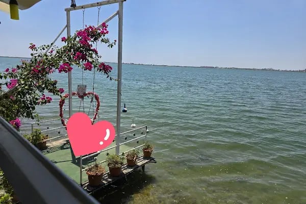 Yüzerköşk Mavi Yengeç Restaurant - Resim 20