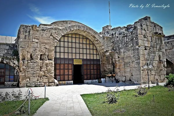 Hierapolis Arkeoloji Müzesi - Resim 1