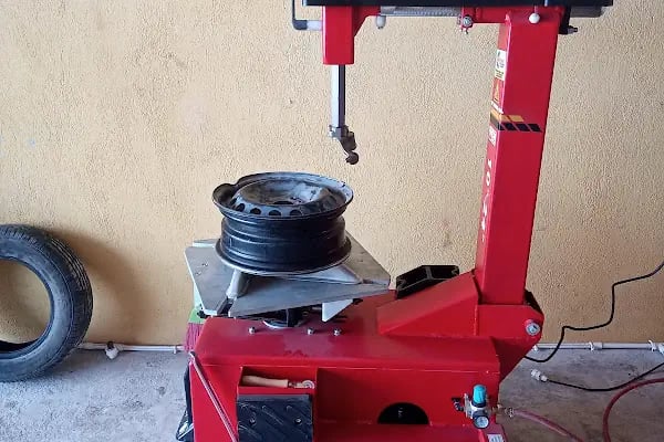 Savaştepe Oto Elektrik tamiri ve Lastik Tamir Yol Yardım Oto Kurtarıcı Hizmeti - Resim 5