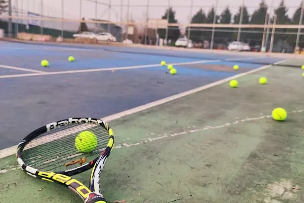 Kocaeli Büyükşehir Tenis Kortu - Resim 2