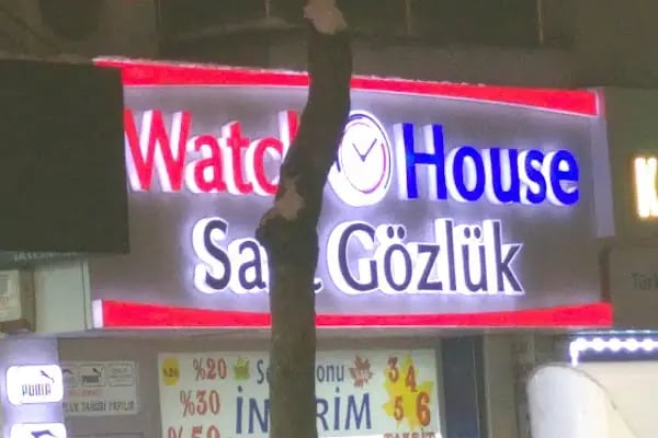Işık Optik Saat - Resim 3