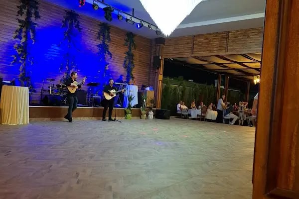 Nilüfer Botanik Garden Kır Düğün Salonları - Resim 11