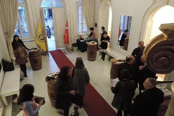 Buca Belediyesi Kültür Sanat Merkezi - Resim 1
