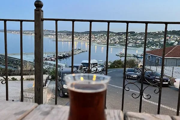 ARNAVUTKÖY BELEDİYESİ KARABURUN KAFE - Resim 16