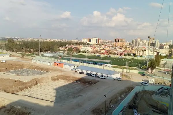 Kazım Besif Futbol Sahası - Resim 3