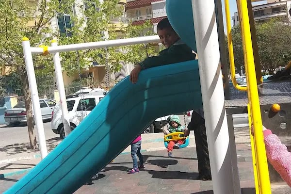Akçakale Belediyesi Şht. Jandarma Astsubay Çavuş Halil Kanat Parkı - Resim 8