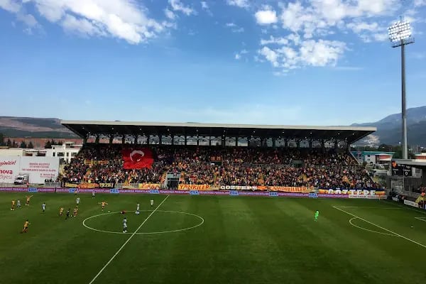 Bornova Aziz Kocaoğlu Stadyumu - Resim 3