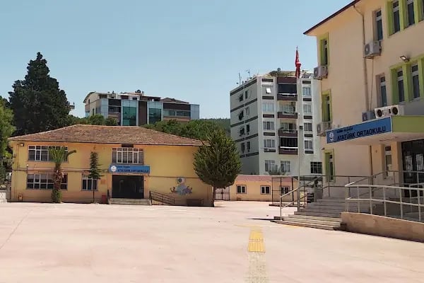 Atatürk İlkokulu - Resim 13