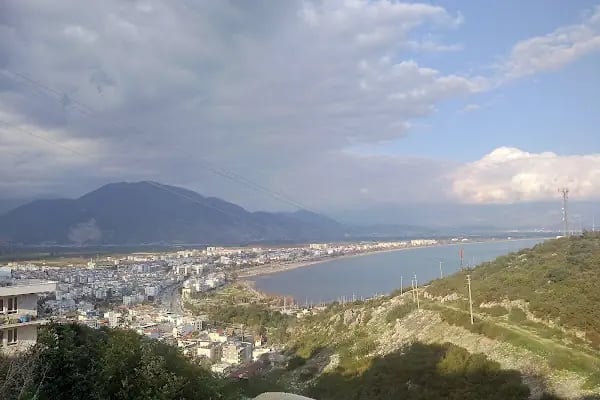 Karşıyaka Çocuk Parkı - Resim 15