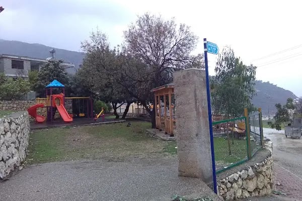 Karşıyaka Çocuk Parkı - Resim 3