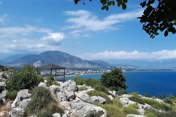 Karşıyaka Çocuk Parkı - Resim 20