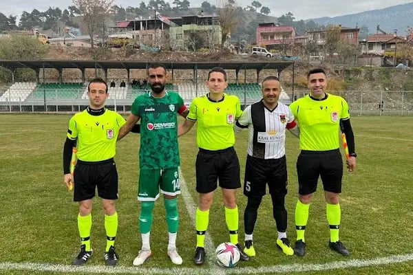Pozantı stadyumu - Resim 3
