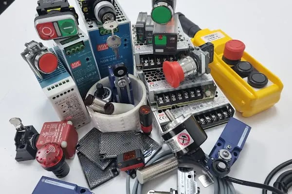 SAİMOĞLU ELEKTRİK ELEKTRONİK OTOMASYON VE HIRDAVAT MALZEMELERİ A.Ş. Osb. şubesi - Resim 10