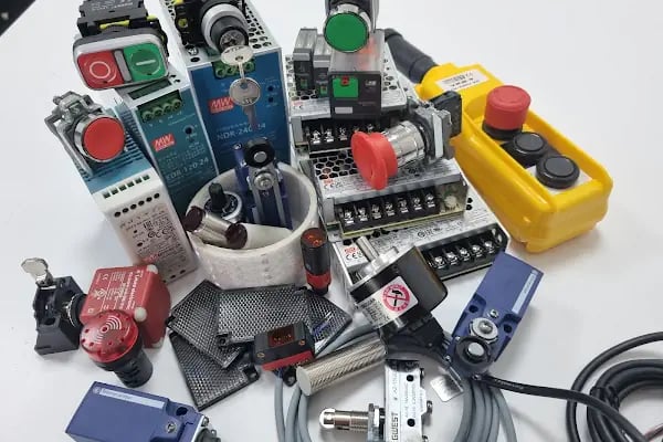 SAİMOĞLU ELEKTRİK ELEKTRONİK OTOMASYON VE HIRDAVAT MALZEMELERİ A.Ş. Osb. şubesi - Resim 9