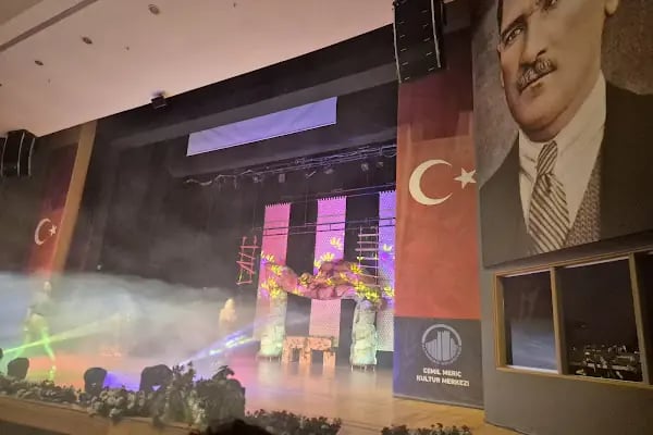 Cemil Meriç Kültür Merkez - Resim 8