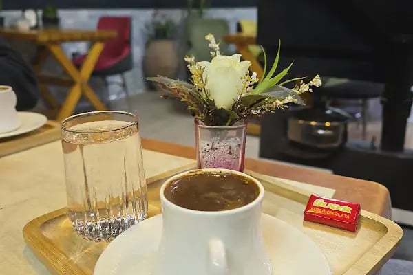 Pusula Cafe - Resim 3