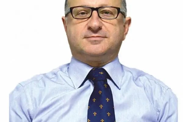Op. Dr. Muzaffer Memiş, Beyin Ve Sinir Cerrahisi - Resim 2