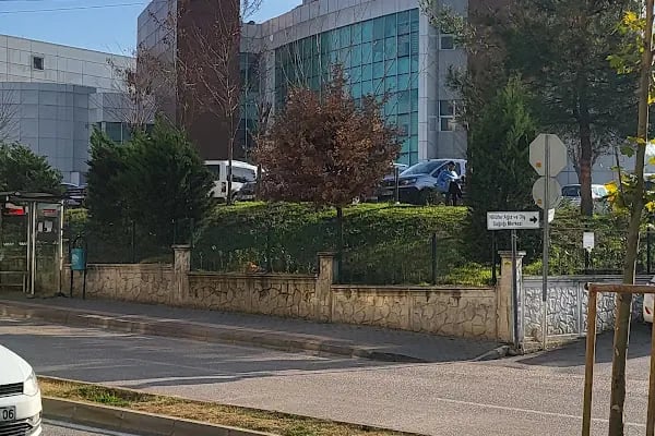 Nilüfer Ağız Ve Diş Sağlığı Hastanesi - Resim 16